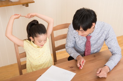 子供が家庭教師で大学受験の勉強をする場合の5つのメリット